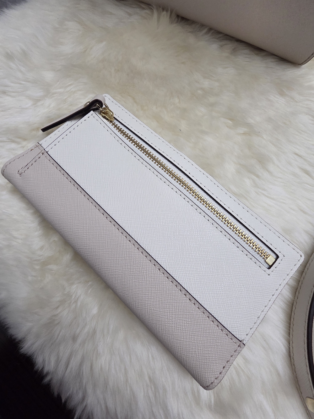 Kate Spade Cedar Street Hayden In Crisp Linen With Matching Wallet - Picture 8 of 9